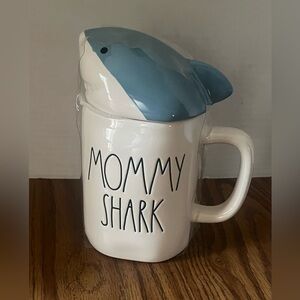 Rae Dunn Mommy Shark Mug with Blue Lid